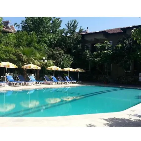 B&B New St. Nicholas Garden