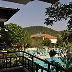 Bed & Breakfast New St. Nicholas Garden *